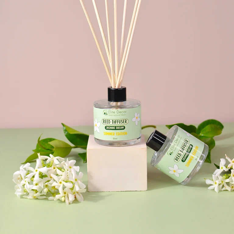 Χειροποίητο αρωματικό χώρου με στικς reed diffuser με άρωμα γιασεμί "Jasmine Dream".