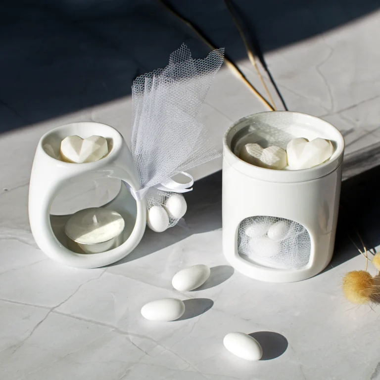 Μπομπονιέρα γάμου κεραμικοί καυστήρες με Wax Melts και κουφέτα