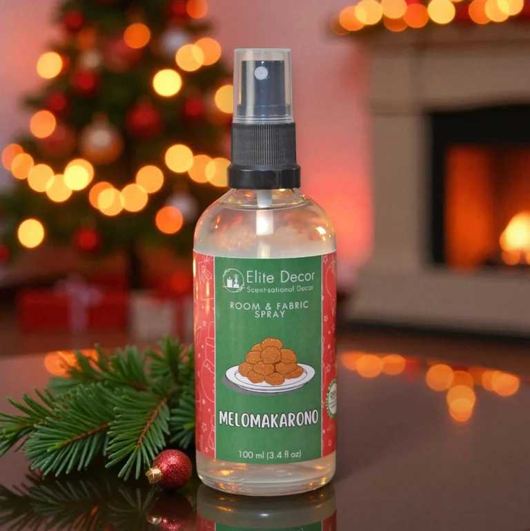 Αρωματικό χώρου και υφασμάτων σε σπρέι με Χριστουγεννιάτικο άρωμα μελομακάρονο.